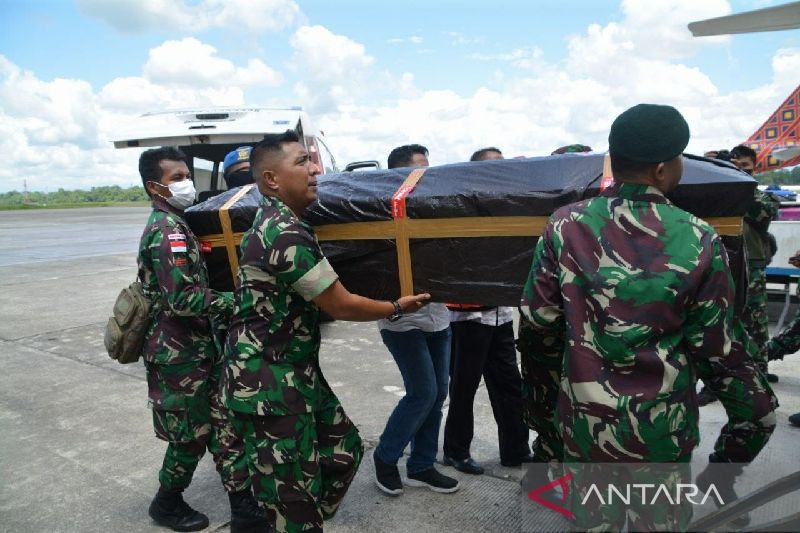 Tiga jenazah TNI korban tembak KKB dipulangkan ke kampung halaman