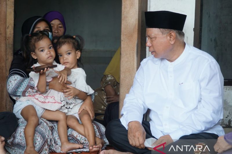 Bupati Lombok Timur menjanjikan kawal pemisahan balita kembar siam