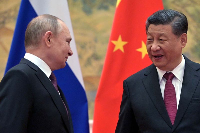 Setelah tanda tangani perintah militer, Xi telepon Putin