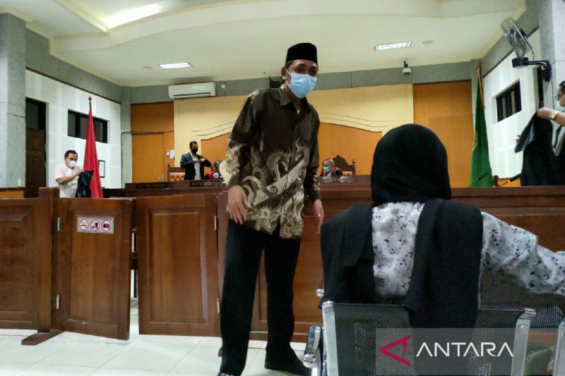 Terdakwa penjualan aset Pemkab Sumbawa Barat dituntut tujuh tahun penjara