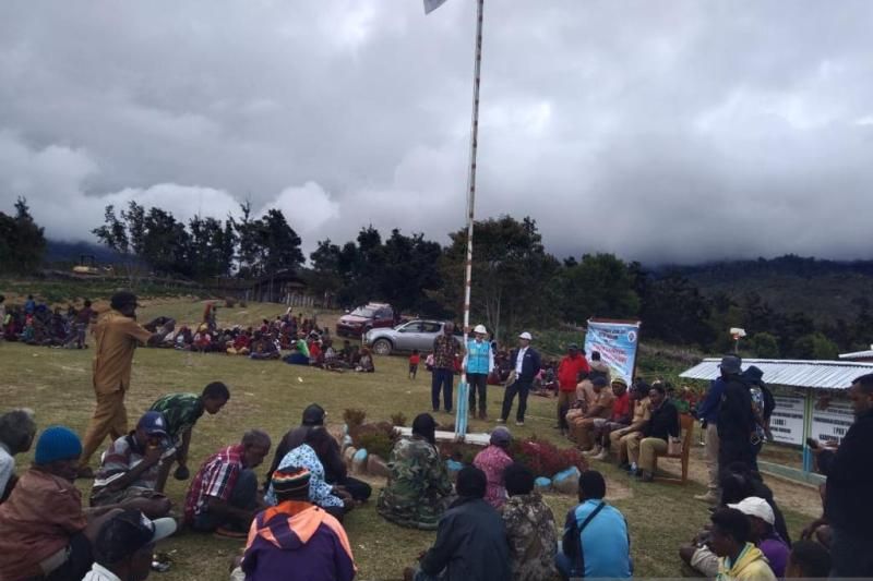 PLN edukasi manfaat dan bahaya listrik ke masyarakat terpencil Papua