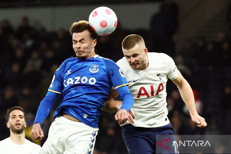 sepak-terjang-dele-alli-wonderkid-yang-terseok-di-usia-produktif