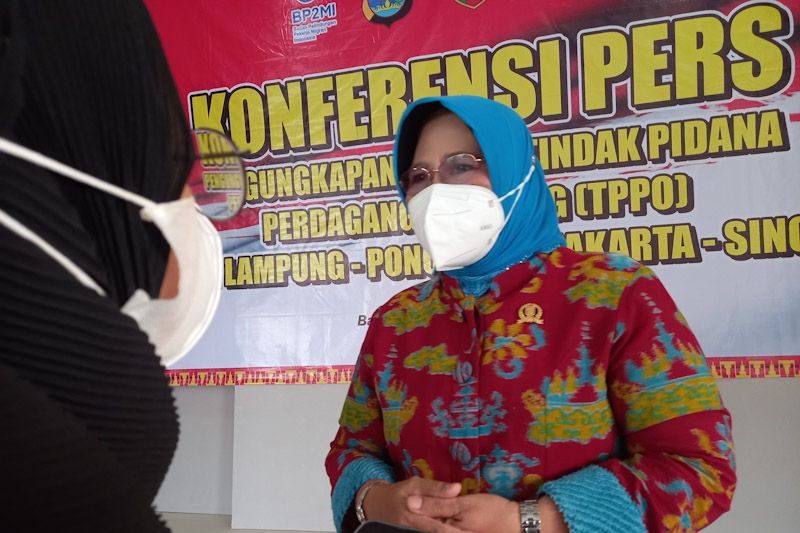Komisi V DPRD Lampung minta perangkat desa lebih peduli terhadap calon pekerja migran