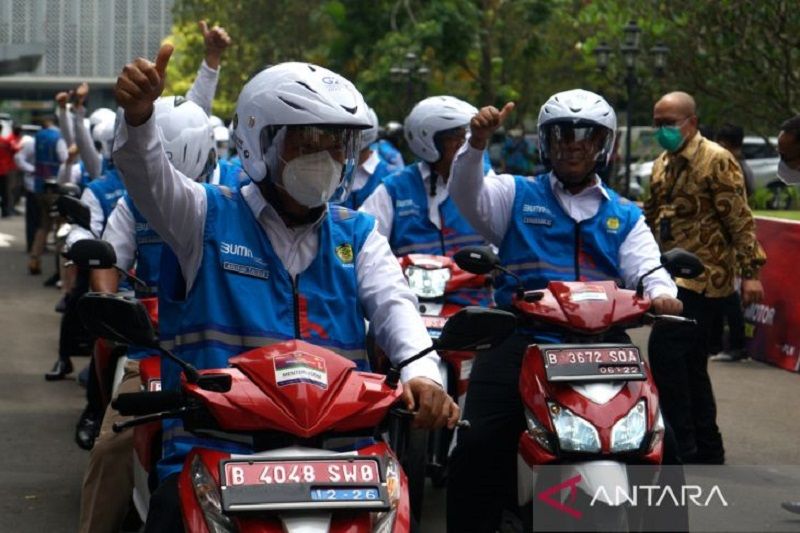 Parade motor listrik dalam rangkaian G20