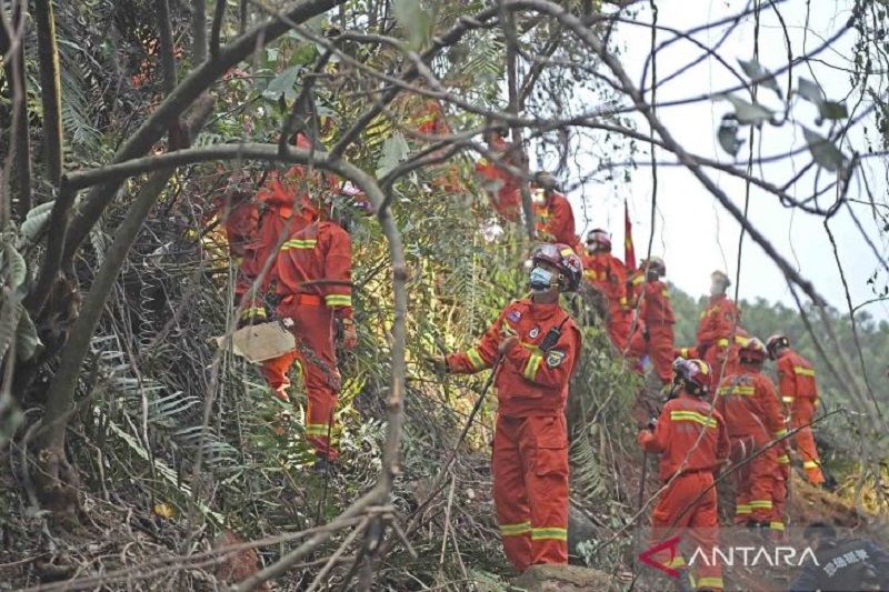 Operasi pencarian kotak hitam pesawat China Eastern Airlines