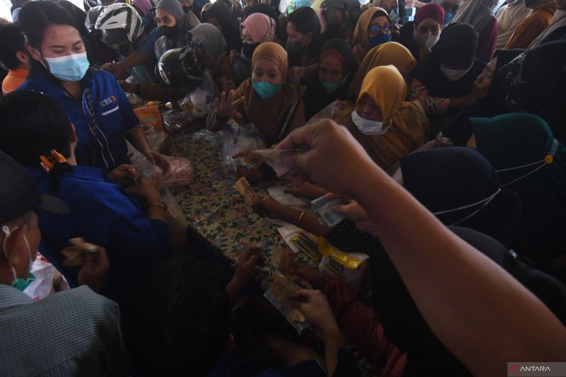 PASAR MURAH JELANG RAMADAN DISERBU WARGA