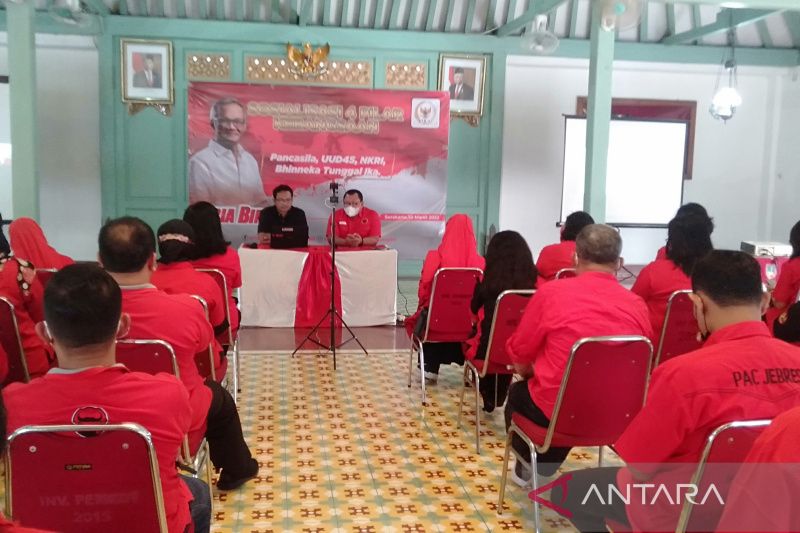 Politisi Aria Bima ajak pengurus PDIP Surakarta bumikan Pancasila