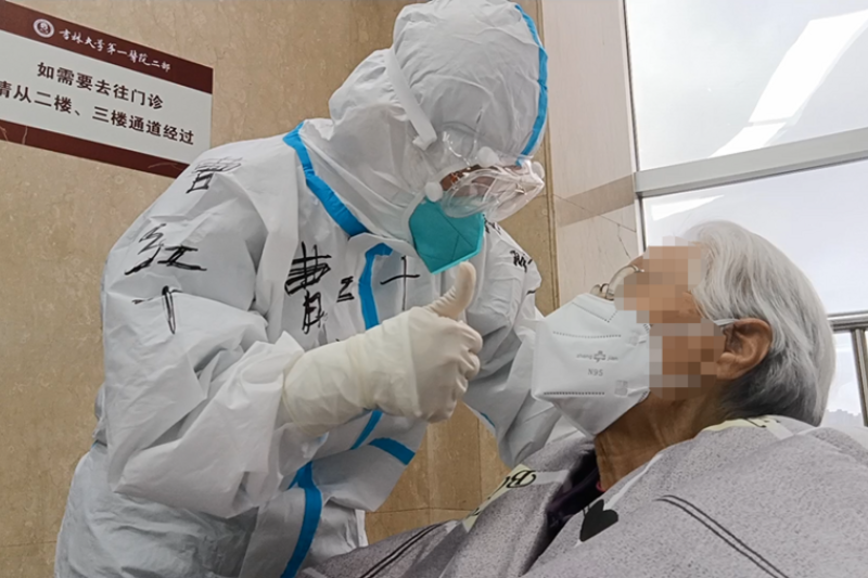 Pasien COVID-19 berusia 106 tahun di China dinyatakan sembuh