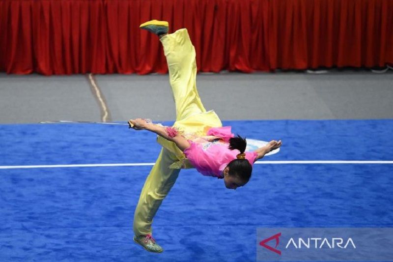 Nandhira Mauriskha raih medali perak wushu SEA Games Vietnam