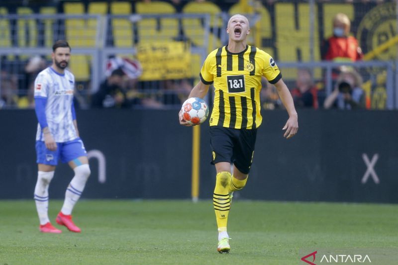 Gol perpisahan Haaland antar Dortmund kalahkan Hertha Berlin 2-1