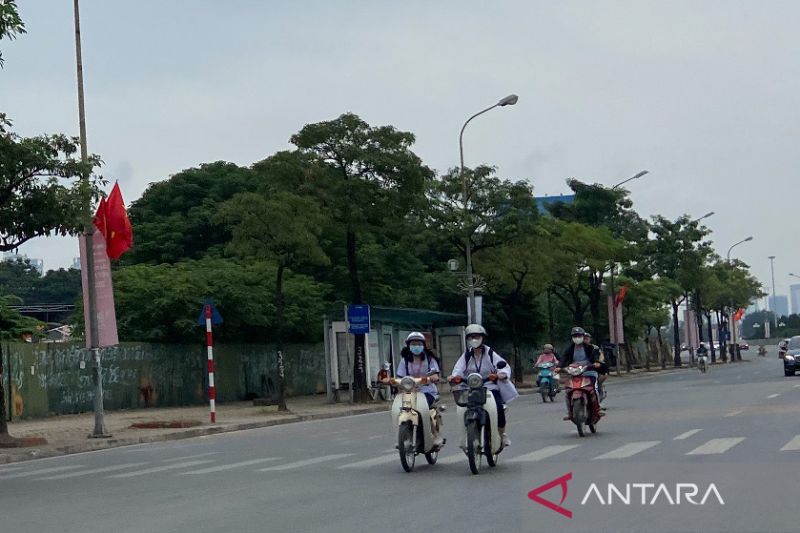 Kisah “Si Astuti” wara wiri di jalanan Hanoi