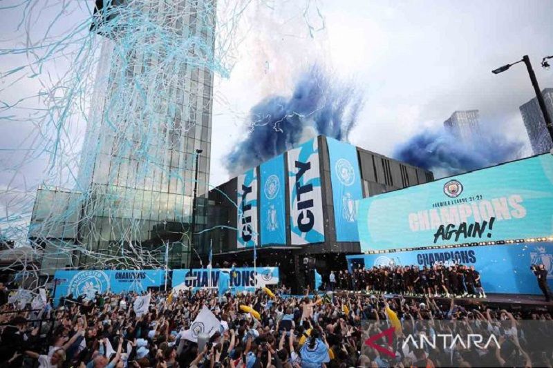 Pesta juara Manchester City