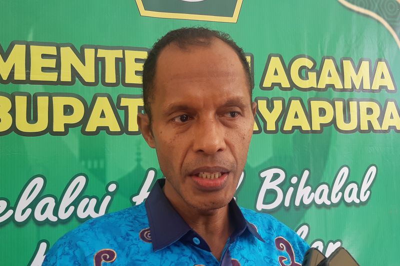Kemenag Kabupaten Jayapura ajak umat menjaga toleransi demi kerukunan