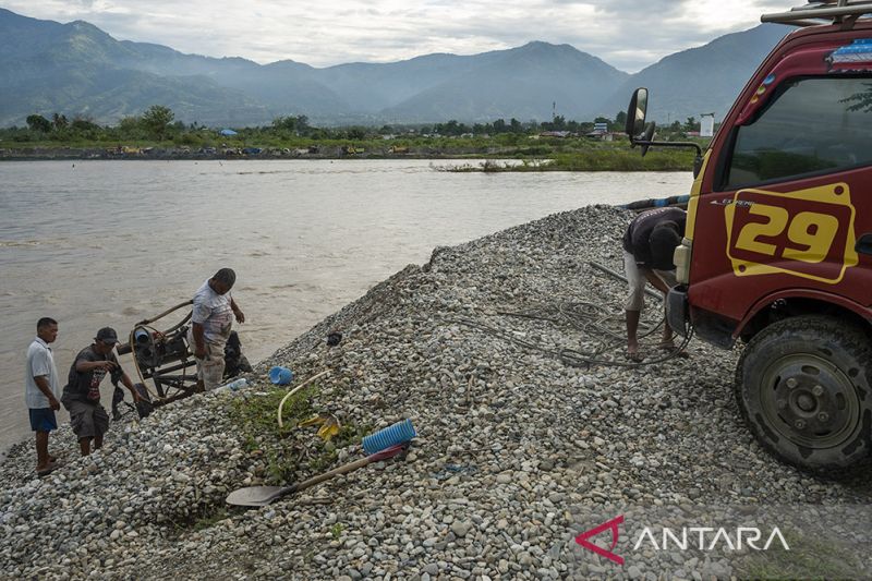 Aktivitas Penambangan Pasir Menurun Akibat Cuaca