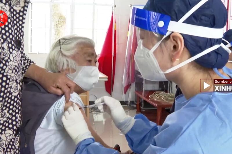 Shanghai tingkatkan vaksinasi di kalangan warga lansia