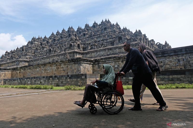 Legislator nilai kenaikan tarif masuk Borobudur belum tepat