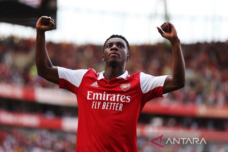 Perpanjang kontrak di Arsenal, Eddie Nketiah warisi nomor punggung 14