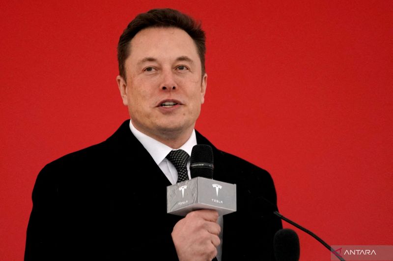 Investor Tesla tuntut Elon Musk atas tuduhan diskriminasi