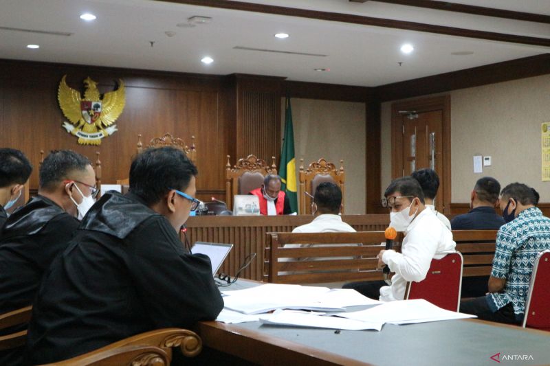 bupati-kolaka-timur-sebut-ada-dana-keseriusan-agar-pinjaman-pen-cair