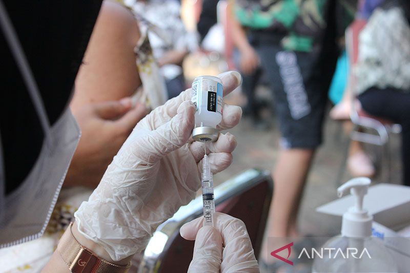 Sebanyak 52,2 juta penduduk Indonesia sudah vaksinasi dosis penguat