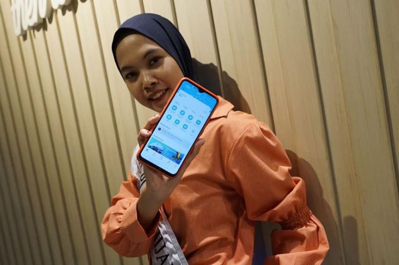 Kata Putri Hijab NTB 2022 tentang PLN Mobile