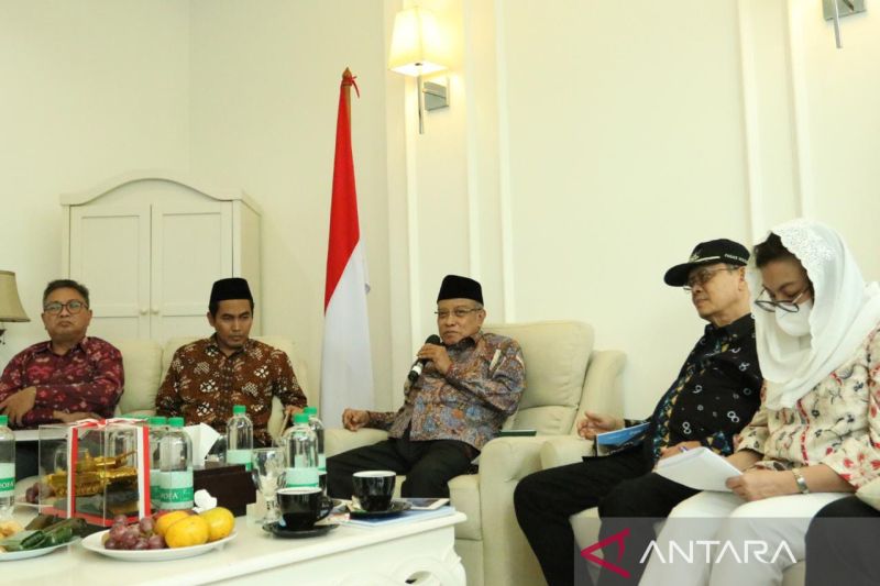 Said Aqil Siroj minta pemerintah serius jalankan ekonomi syariah