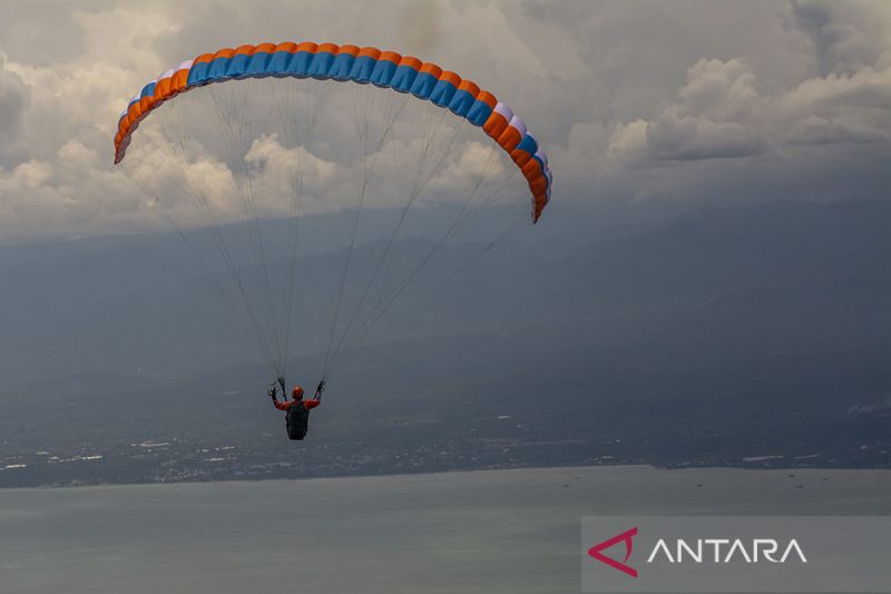 Pra Kejuaraan Dunia Paragliding 2022 di Matantimali Sigi