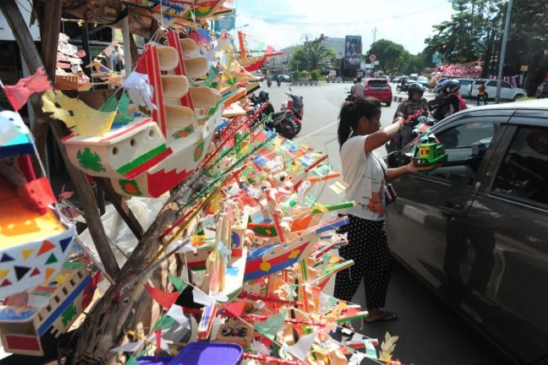 Kapal Telok Abang Khas Hari Kemerdekaan di Sumsel