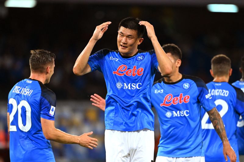 Napoli libas Monza empat gol tanpa balas