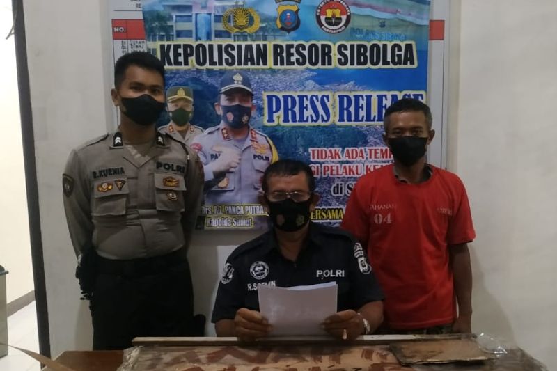 Polres Sibolga tangkap pelaku terbakarnya bukit Tor Simarbarimbing