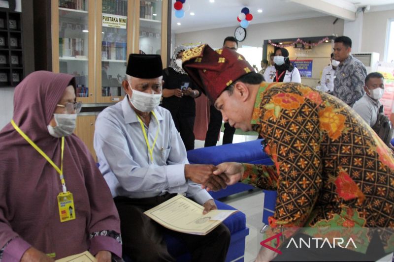 Stafsus Kemenkumham tinjau pelayanan Kantor Imigrasi Dumai