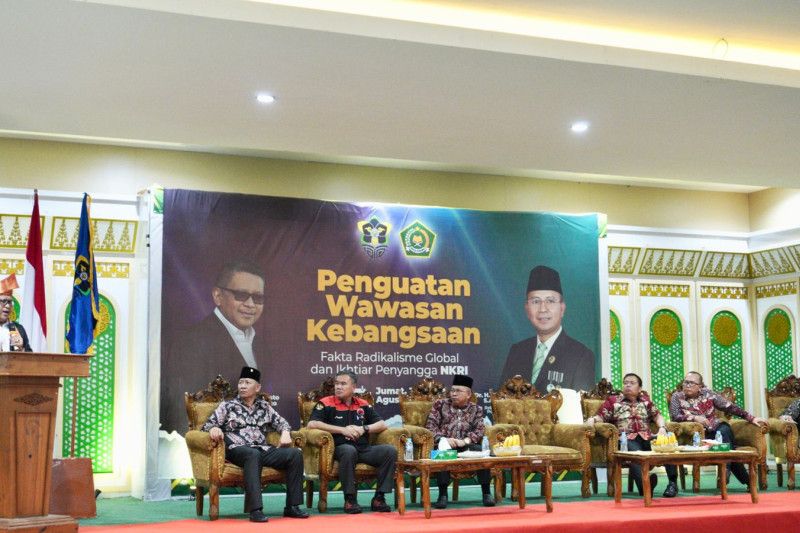 Sekjen PDIP: Kampus tempat menggembleng calon pemimpin berakhlak