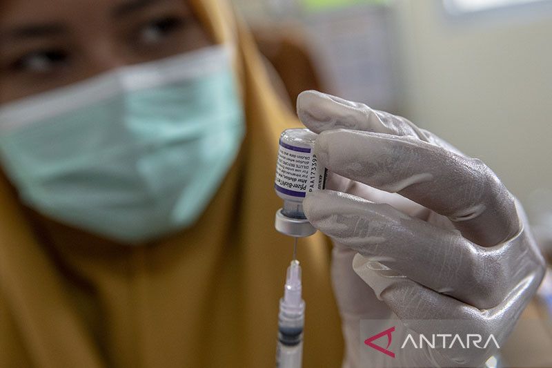 Penerima vaksinasi COVID-19 dosis penguat capai 60 juta orang lebih
