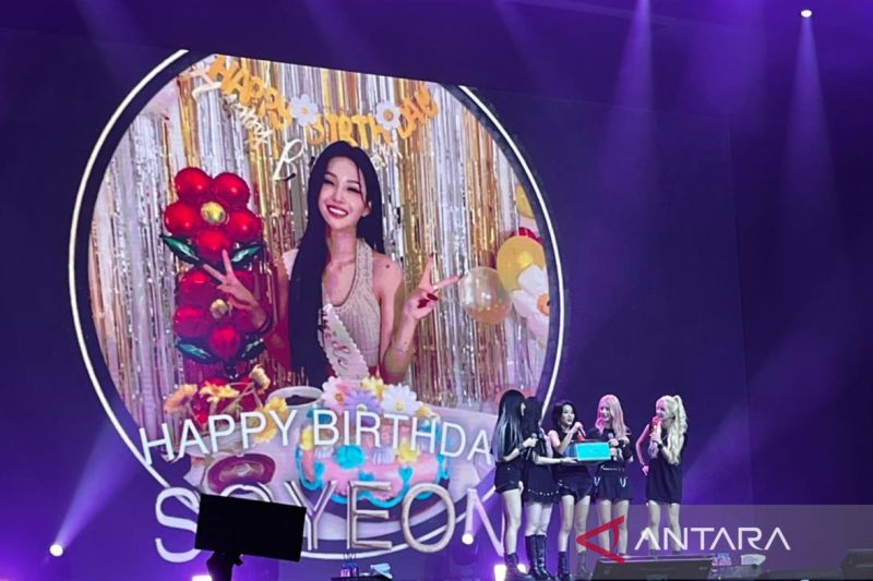 (G)-IDLE rayakan ulang tahun Soyeon bersama Neverland Indonesia