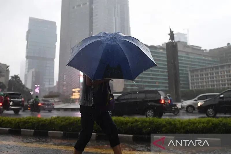 Hujan diprakirakan turun di sejumlah kota besar