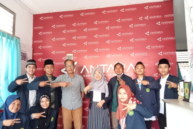 10 Mahasiswa IAIH NW Lombok Timur magang di ANTARA Biro NTB