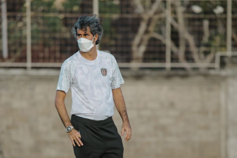 Pelatih Bali United sebut sistem “bubble” tak efektif bagi semua klub