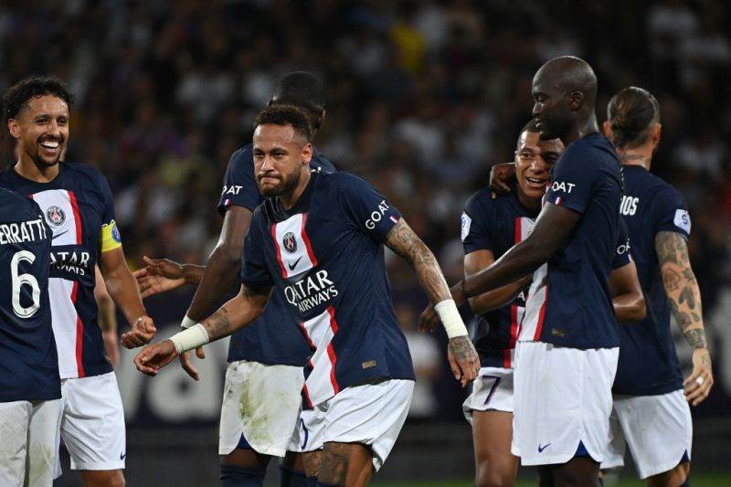 Neymar dan Mbappe cetak gol saat PSG gulung Toulouse 3-0