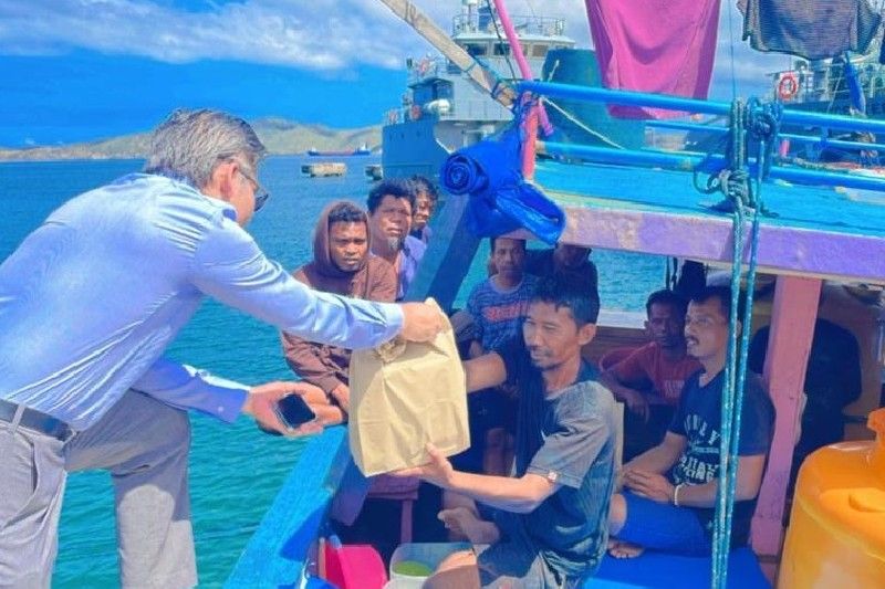 Kedubes RI di PNG beri bantuan 13 nelayan yang ditangkap PNGDF
