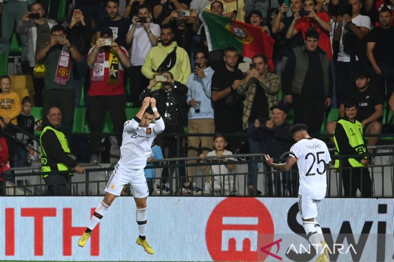 Ronaldo cetak gol pertama musim ini  saat MU tekuk Sheriff 2-0