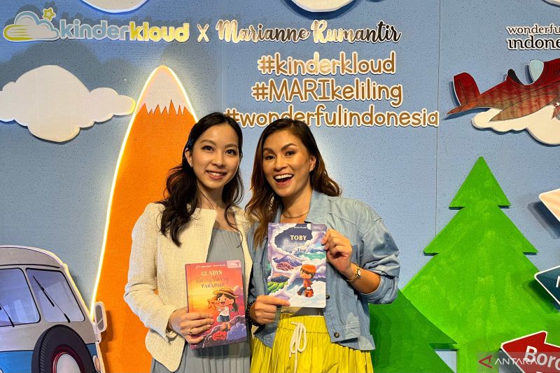 Buku tema gunung dan laut untuk perkenalkan pariwisata kepada anak