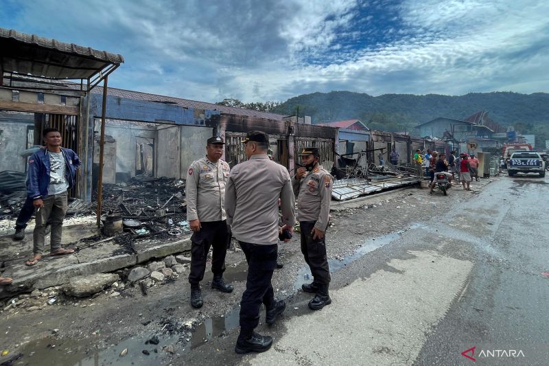 BNPB: 962 rumah rusak akibat gempa Tapanuli Utara