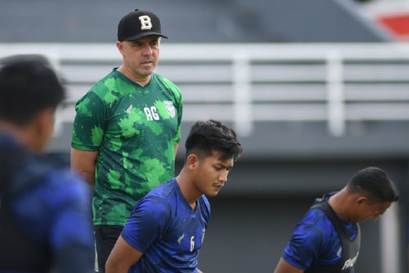 Pelatih Borneo FC puji kualitas pemain muda