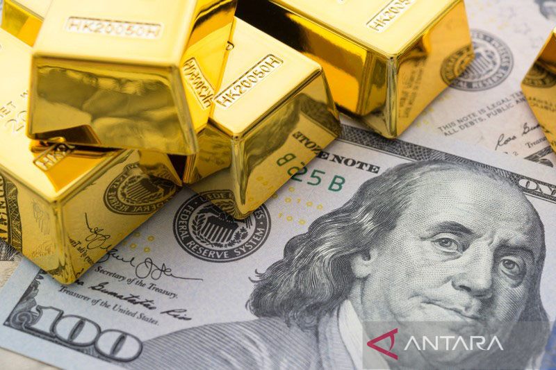 Harga emas melonjak 45,70 dolar, tertekan kemerosotan dolar AS