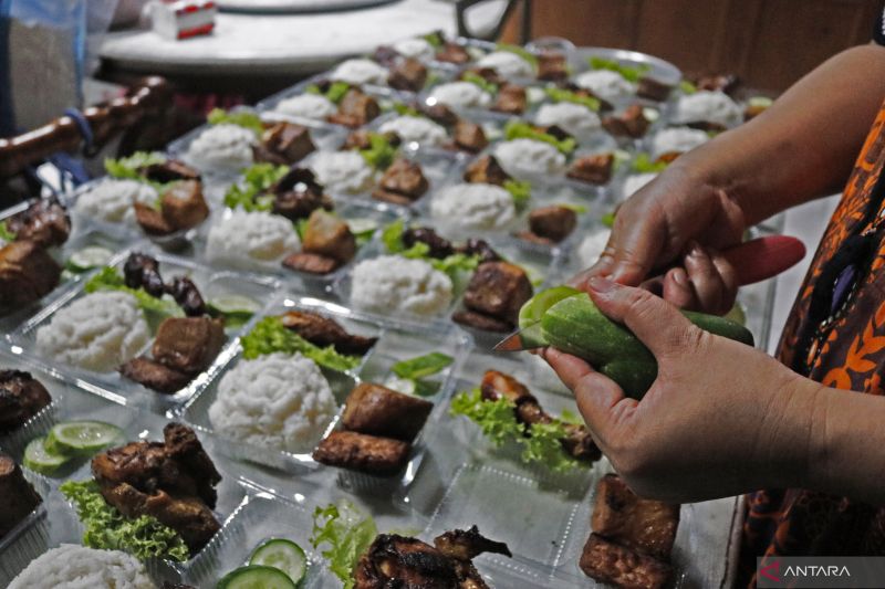5 ide bisnis saat pensiun, kuliner hingga toko kelontong