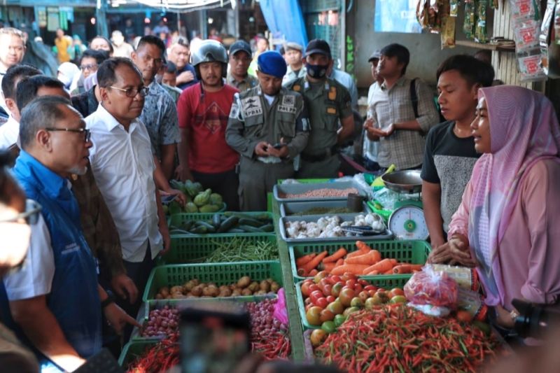 Mendag sebut harga pangan di Makassar stabil