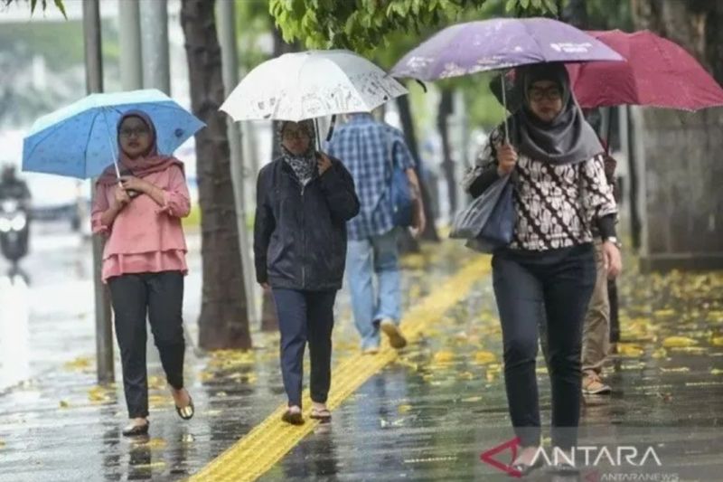 Hujan diprediksi guyur sebagian Jakarta pada Sabtu