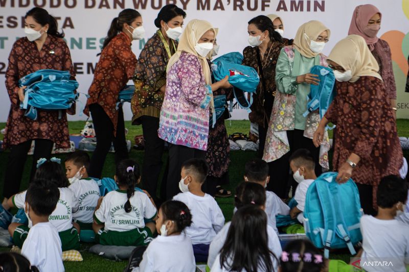 Kunjungan Kerja Iriana Joko Widodo di Palembang