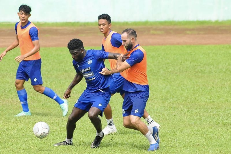 Arema FC fokus bangun kerja sama tim