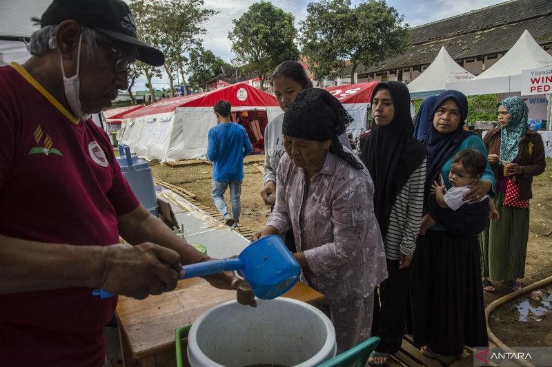 Puluhan musisi gelar konser galang dana untuk korban gempa Cianjur